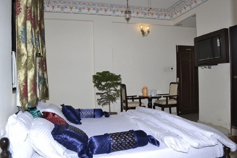 Room Maangta 102 Jaipur