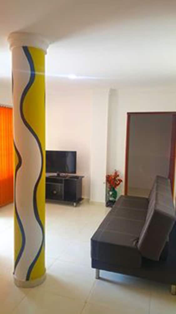 Apartamentos Turisticos Doña Flor