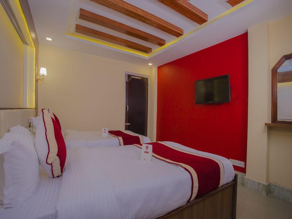 OYO 160 Hotel Shraddha Palace