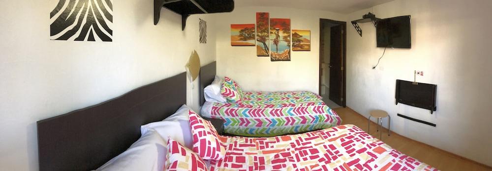 Springhills Quito Airport