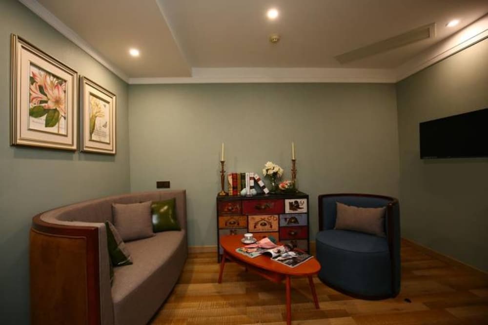 Hangzhou New Jiulong Hotel