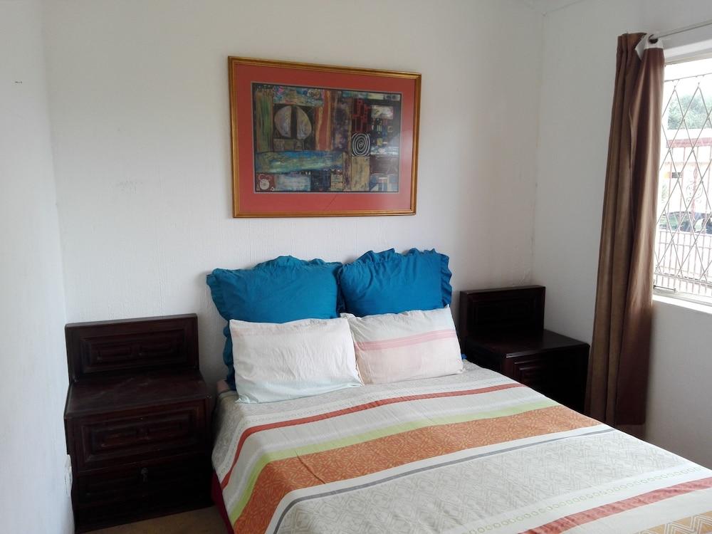 Fourways Backpackers Lodge