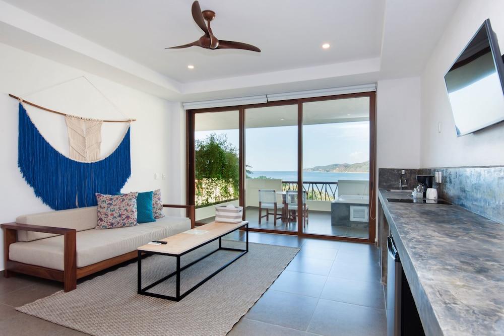 Ysuri Sayulita - Beachfront Hotel