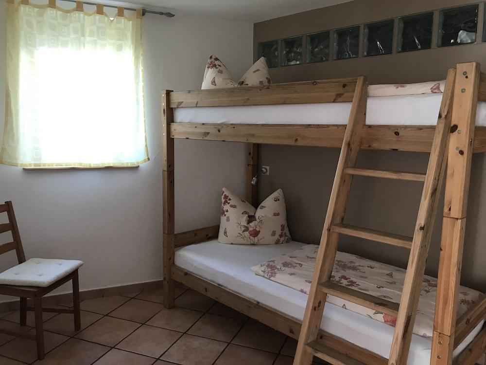 Gästehaus am Bach - Ferienwohnungen