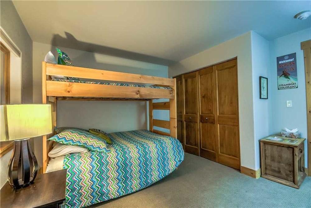 Residences At Old Town C4