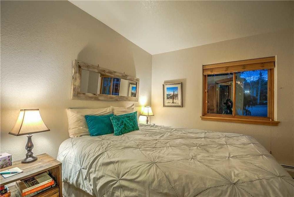 Residences At Old Town A2