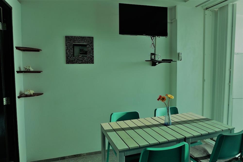 Ocean Dream 1 Bedroom Condo