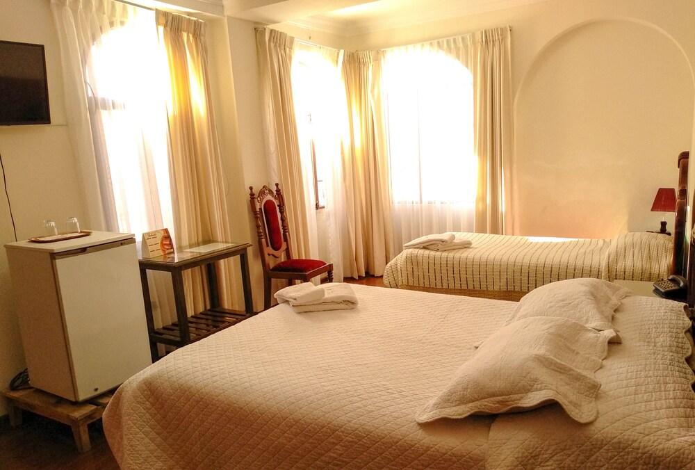 El Gobernador Hostal