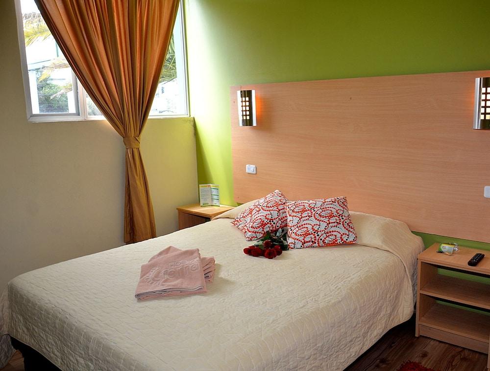 Hostal Terra 3 Base Aerea