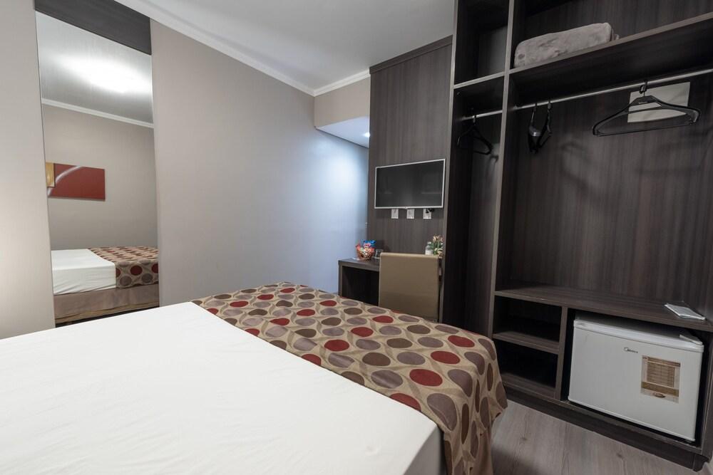 Class Hotel Guaxupé