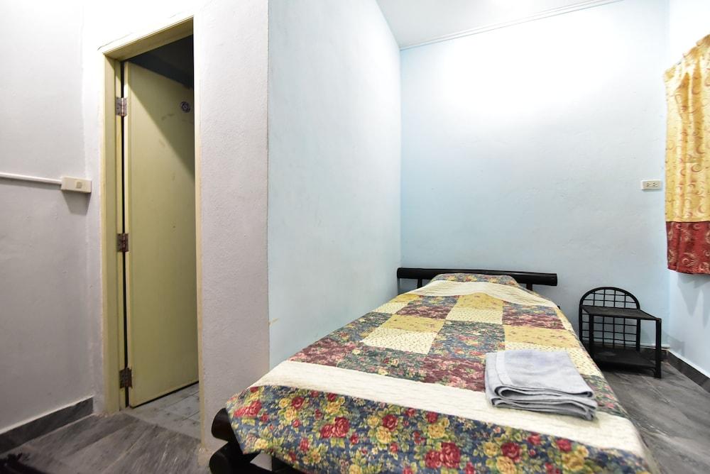 Sitpholek Muay Thai Camp - Hostel