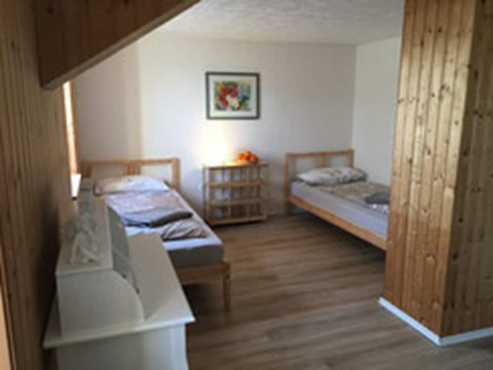 Hof Kiebitz - In Ostrau