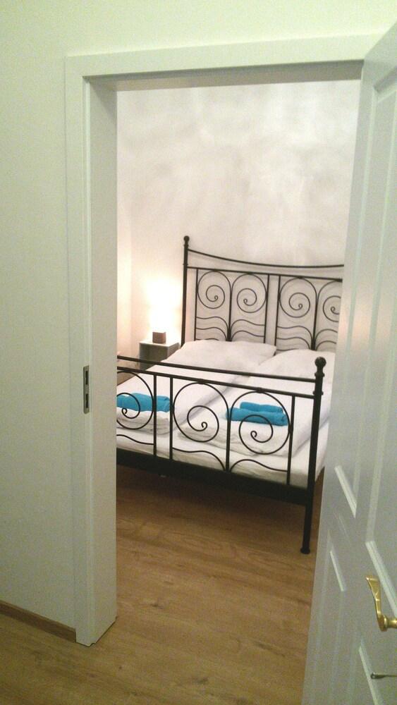 Sobieski City Apartment 9