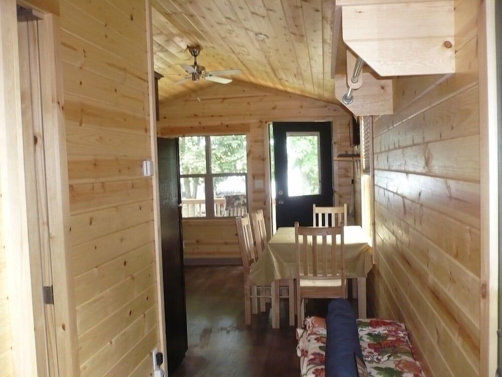 Sun Retreats Arran Lake