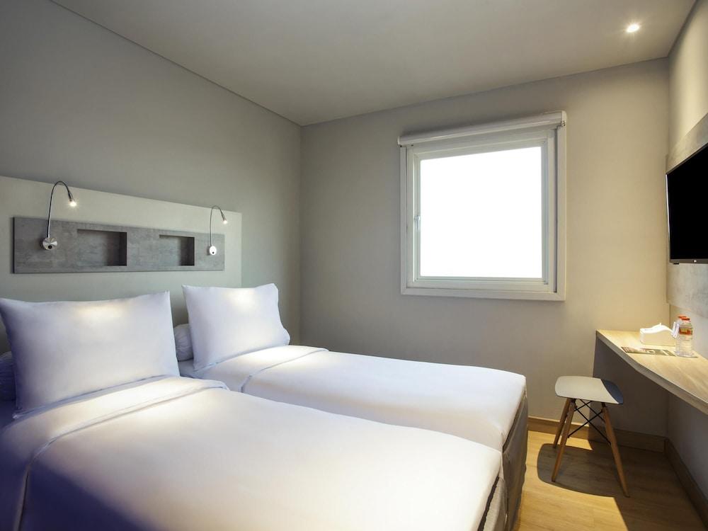 ibis budget Surabaya Diponegoro