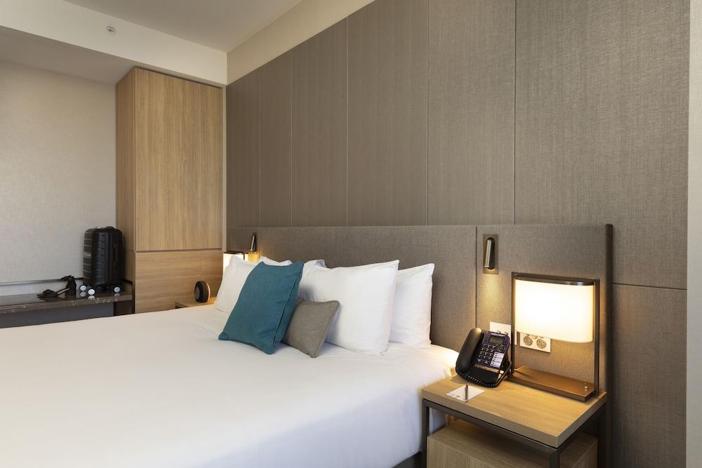 Novotel Melbourne Central