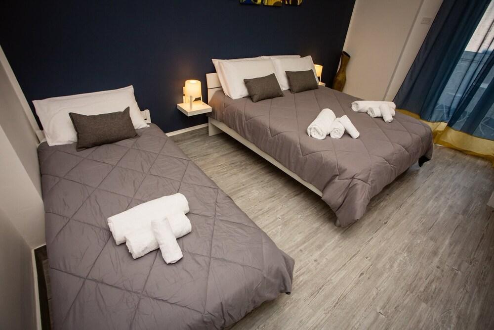 Palermo Suites & Rooms