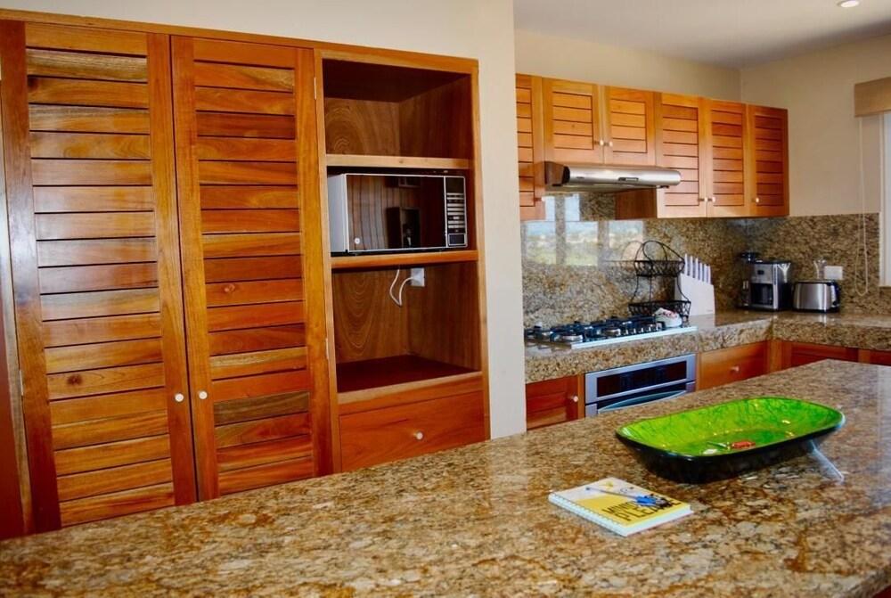 Isla 33 - Two Bedroom Villa 2303