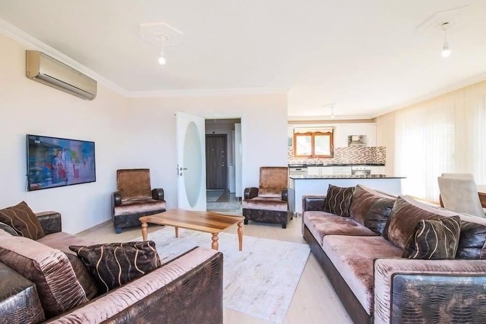 Kas Bakacak Begonvil Apart