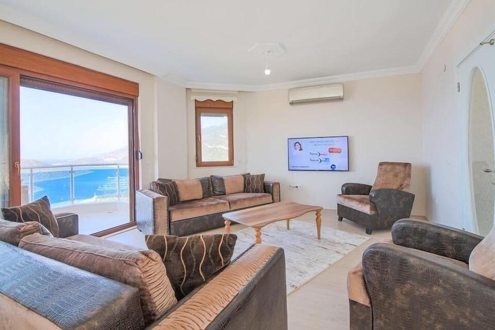 Kas Bakacak Begonvil Apart