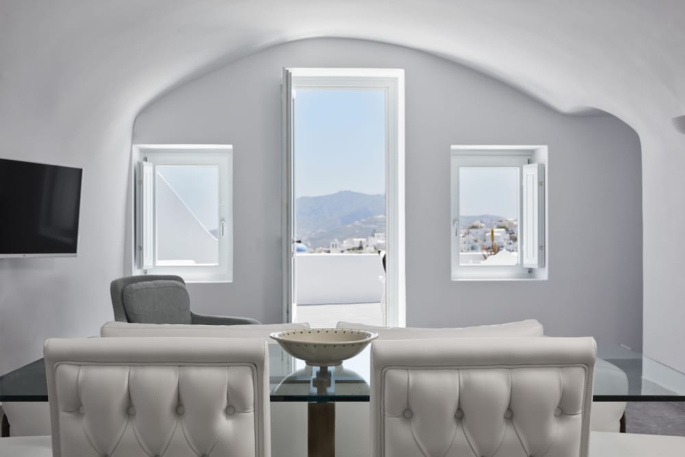 Eden Villas By Canaves Oia