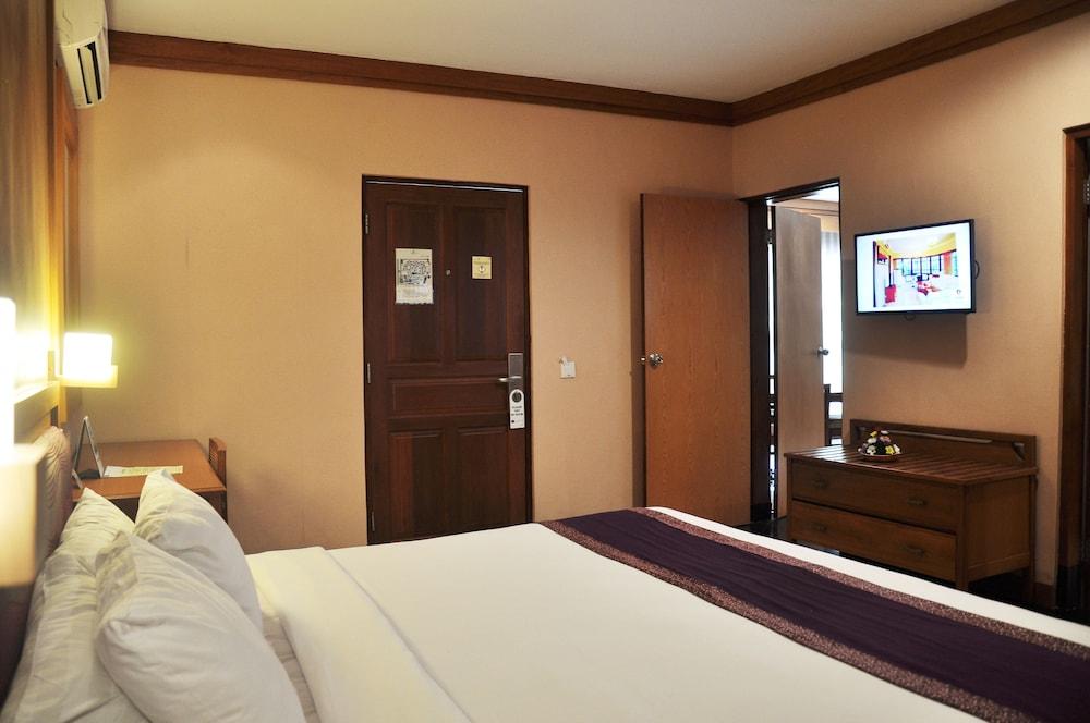 Inna Bali Beach Resort - CHSE Certified