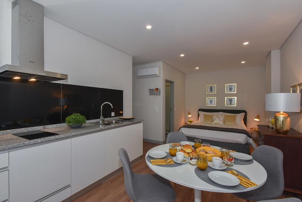 Rosario's Boutique Apartments