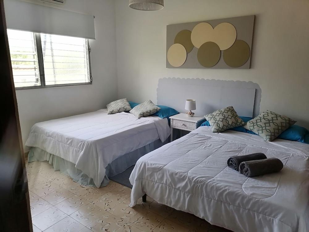 La Perla de Farallon Bed and Breakfast