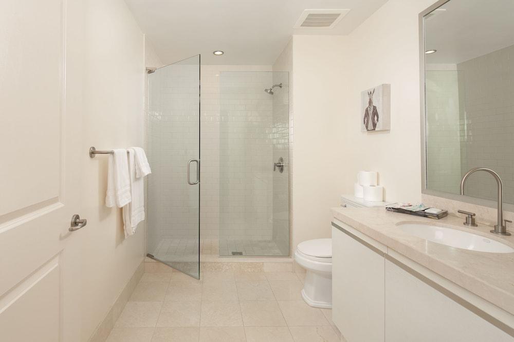 Upscale OC Apartments Homes