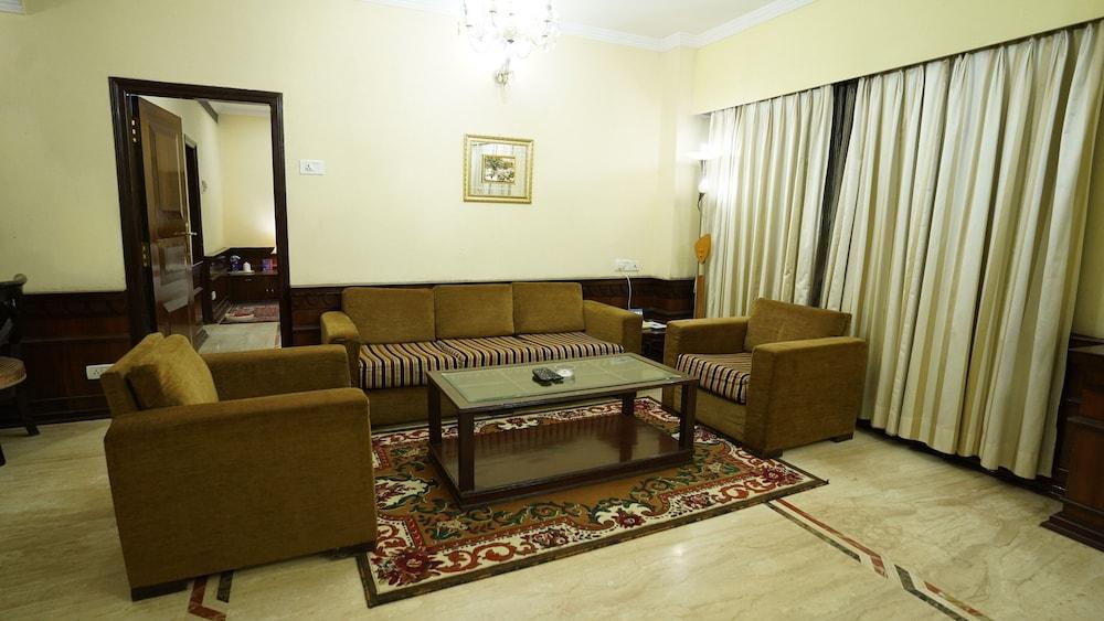 Empires Hotel Bhubaneswar