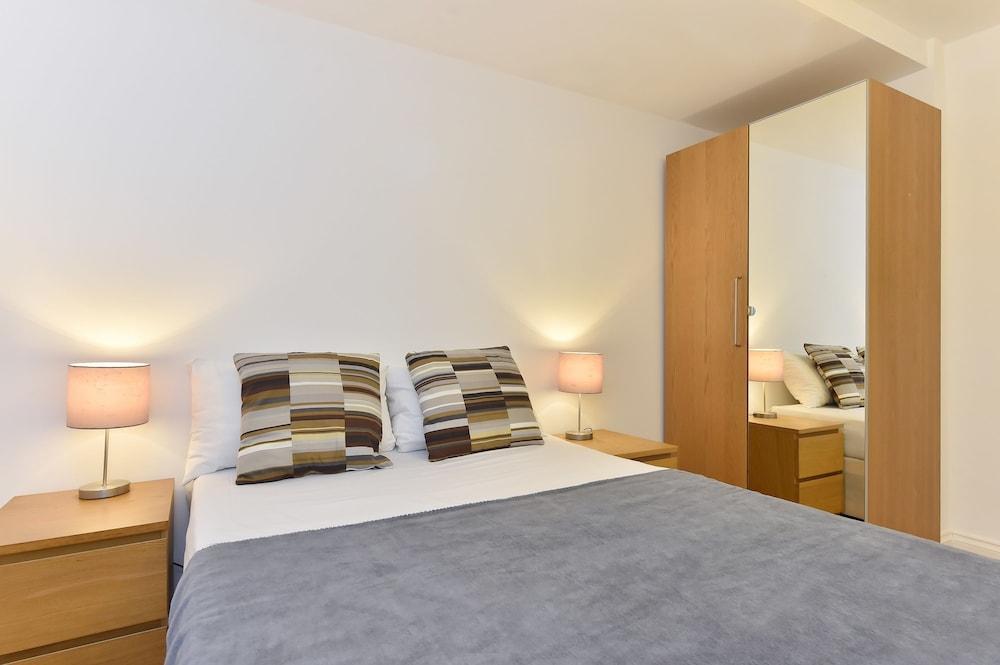 London Eye Apartments