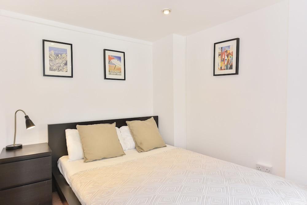 London Eye Apartments