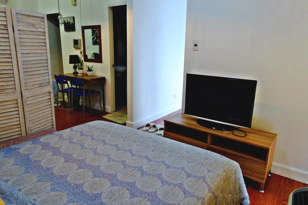 Bellagio Towers by Stays PH