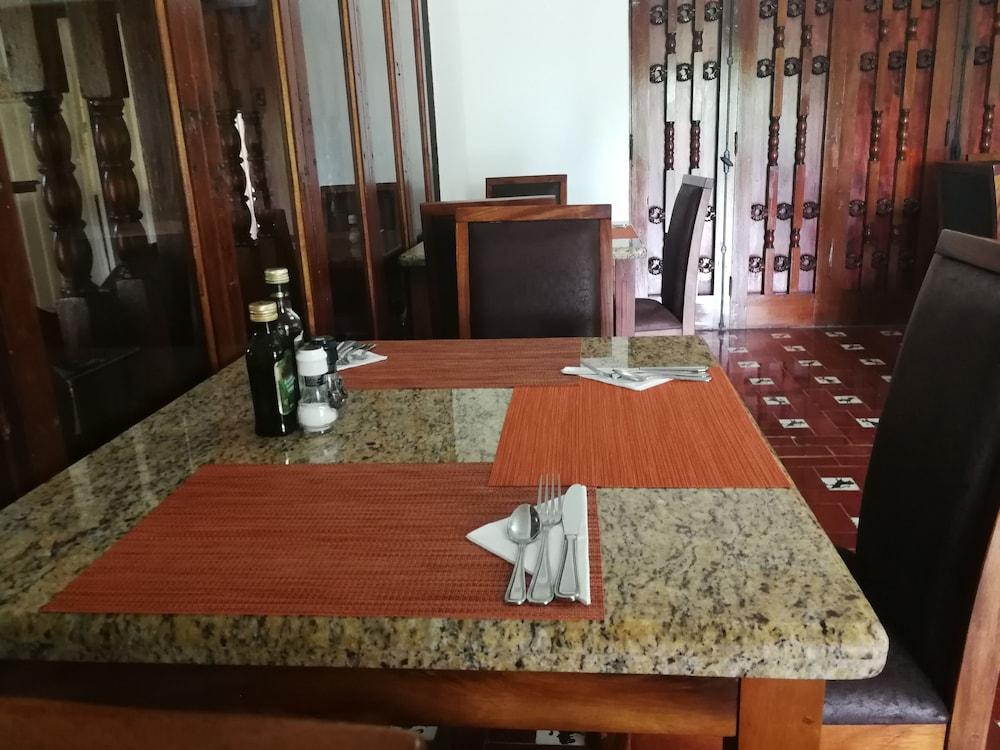 Hotel Boutique Casa Real