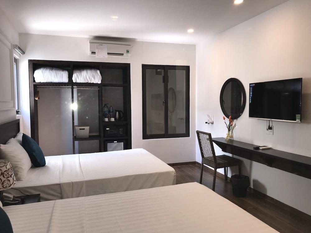 MARINA BOUTIQUE HOTEL 