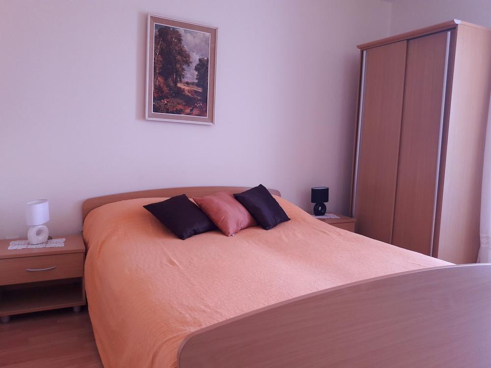 Guest House Hvar Jelsa