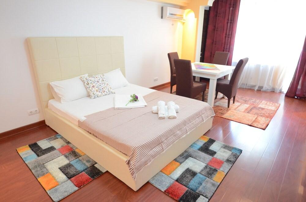 Divan Residence Apartments