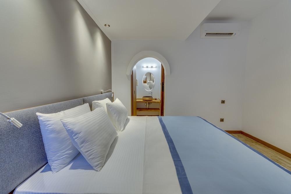 Risus Garden Marina Hotel