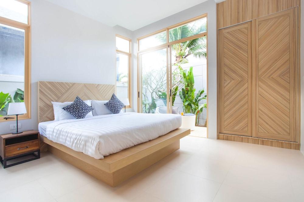 Himmapana Luxury Villas