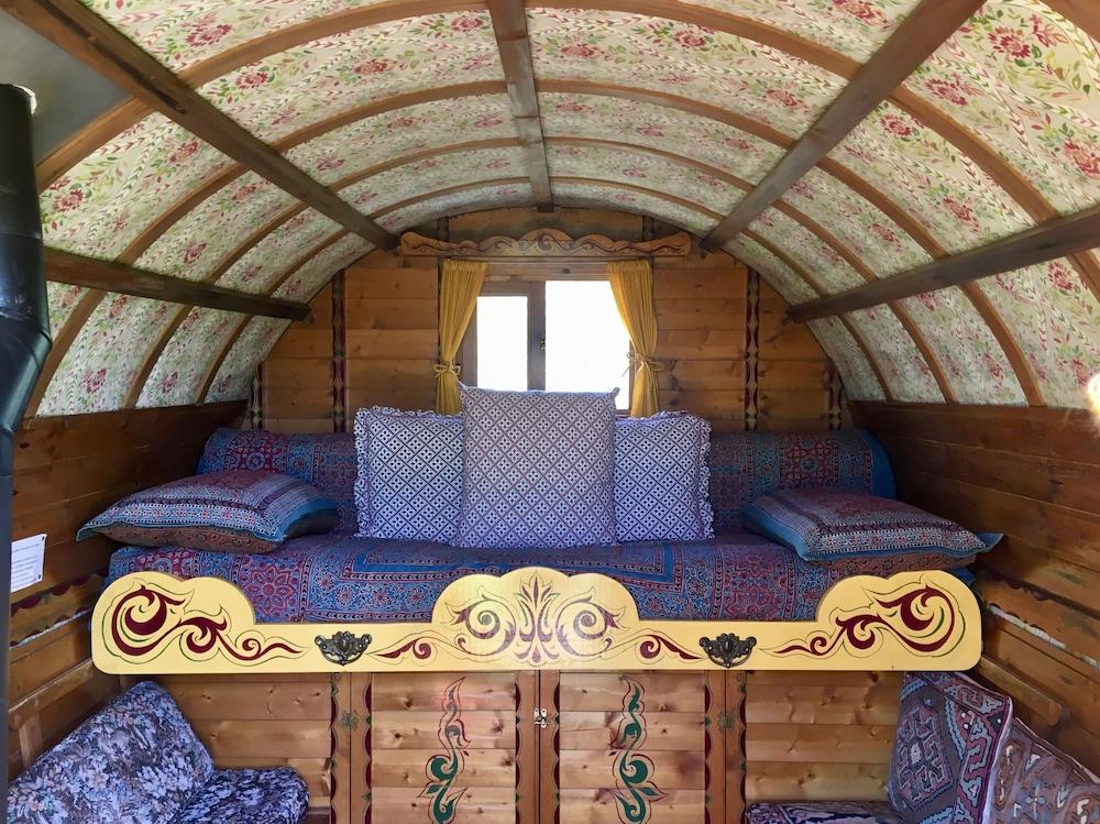 Cotswolds Camping at Holycombe