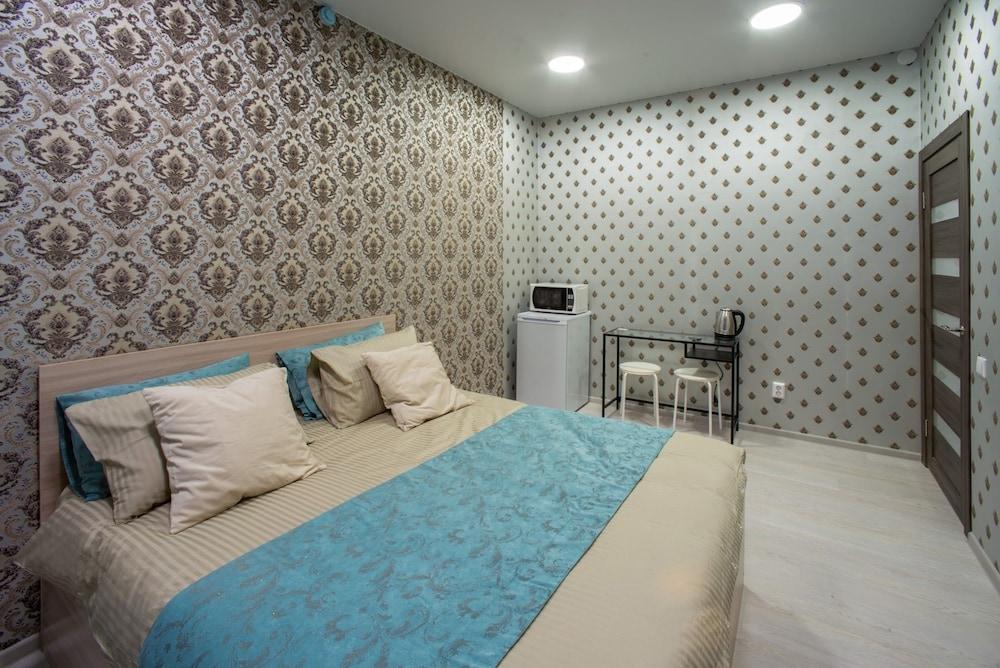 Guest House Seven Nights - Hostel