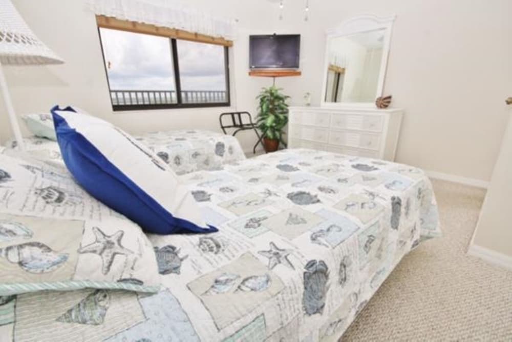 Moontide B707 Apartment 2