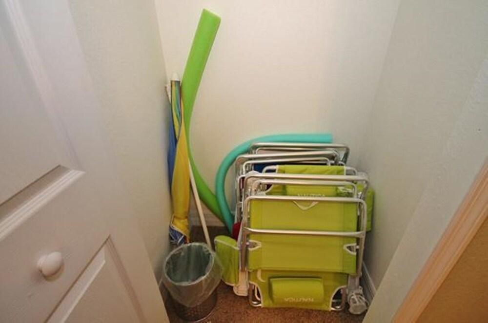 Oceanwalk 14-203 Apartment 3