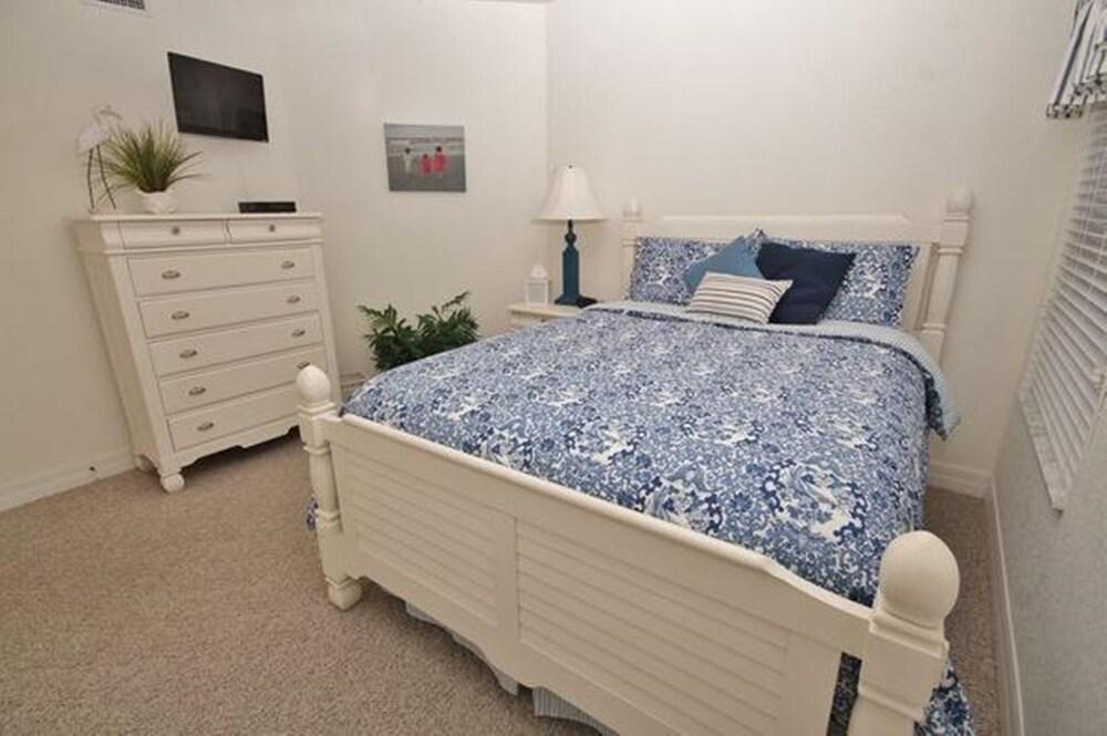 Oceanwalk 14-307 Apartment 3