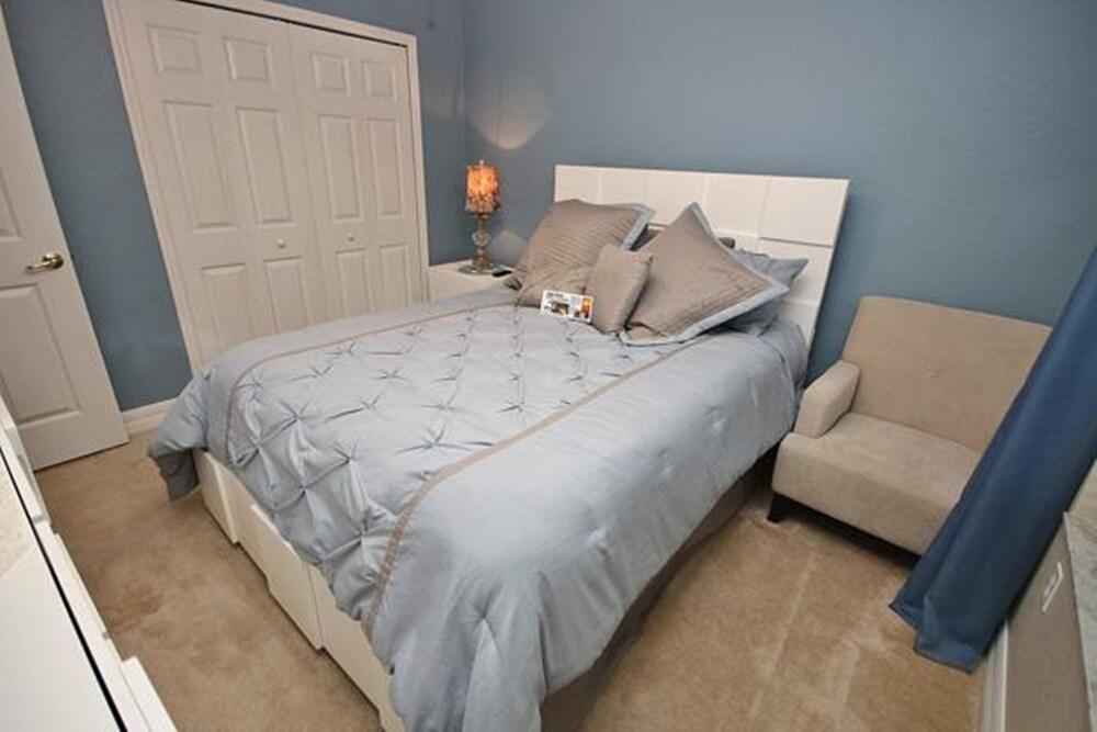 Oceanwalk 14-505 Apartment 3