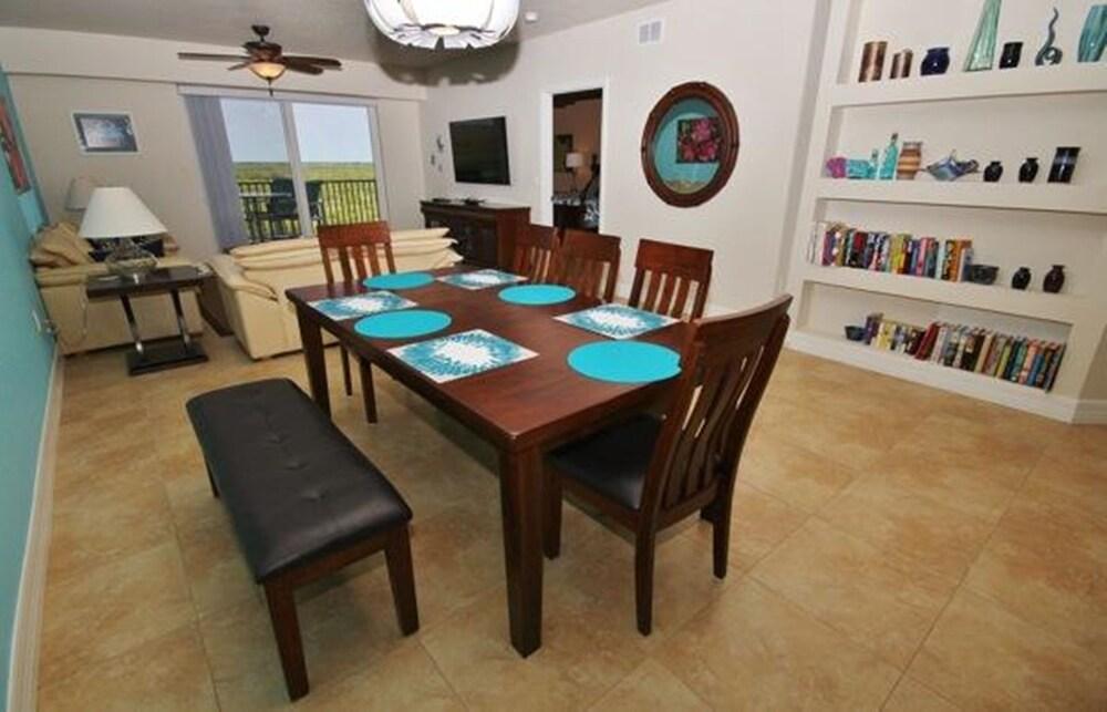 Oceanwalk 17-603 Apartment 3