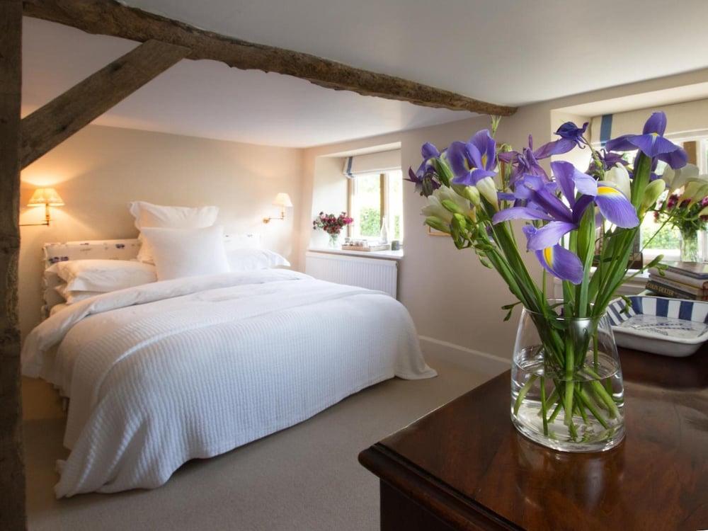 The Old Post Office Adlestrop