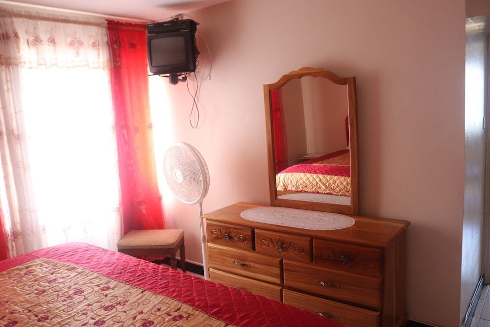 Oyster Shell Beach Suite - Turtle Towers