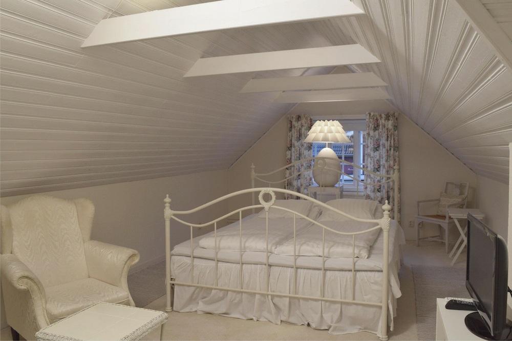 Villa Luna Breakfast Hotel