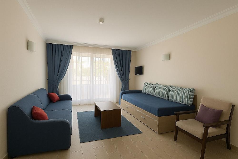 Doruk Hotel and Suites